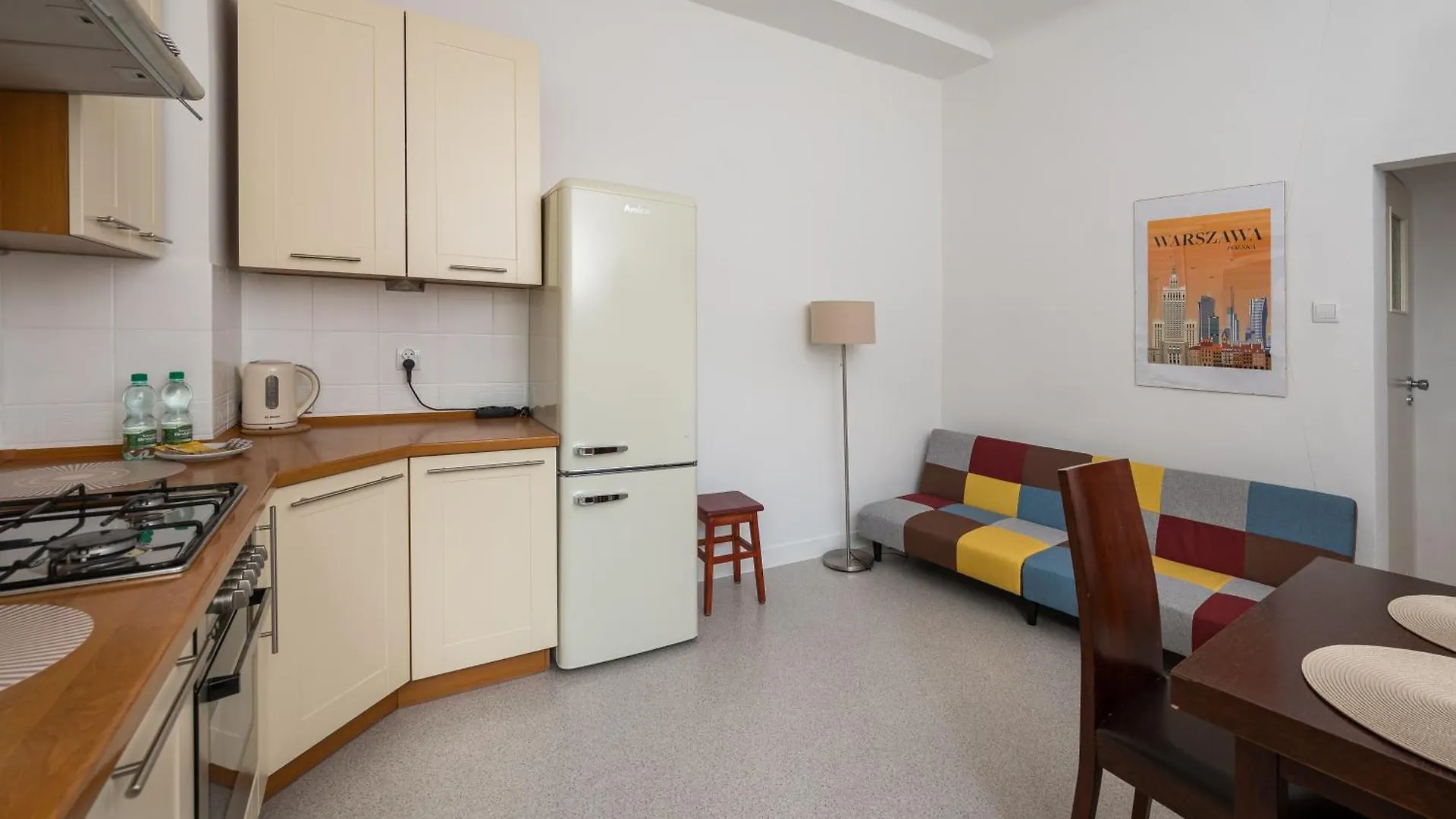 Wola Ratusz Comfort Apartment Warsaw Poland